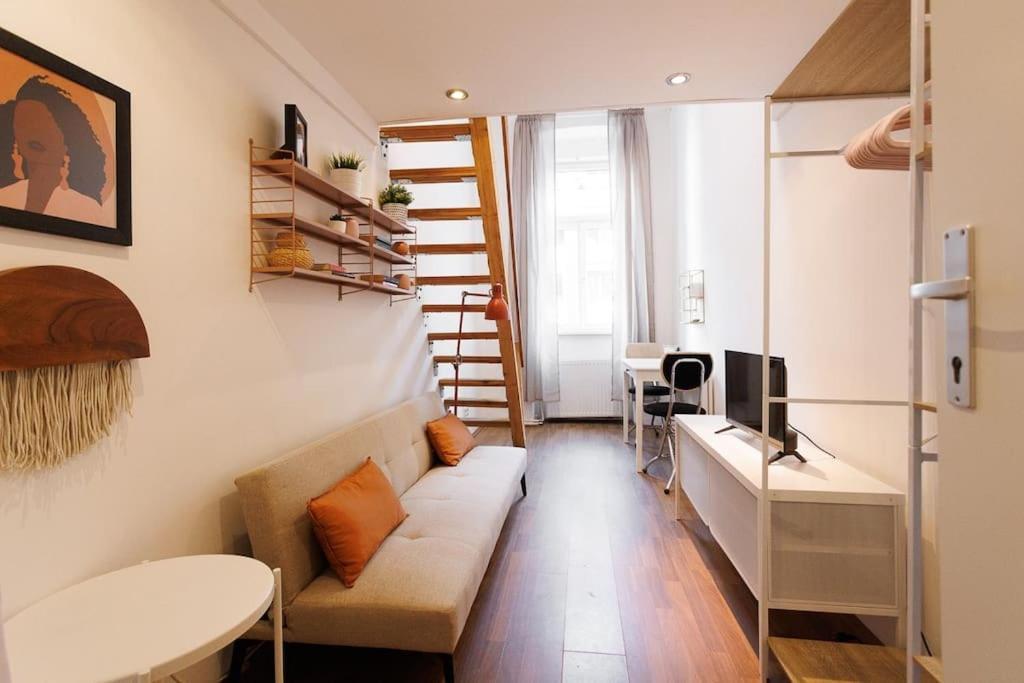 Urban Capsule Apartment - Near Mariahilfer Strasse Wien Exterior foto