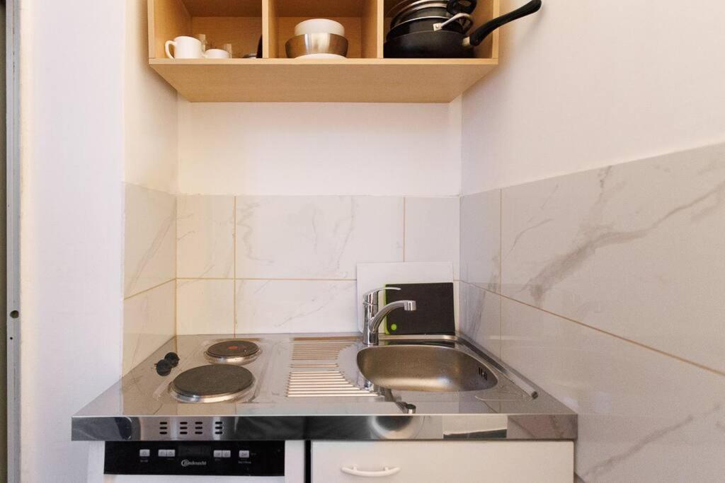 Urban Capsule Apartment - Near Mariahilfer Strasse Wien Exterior foto